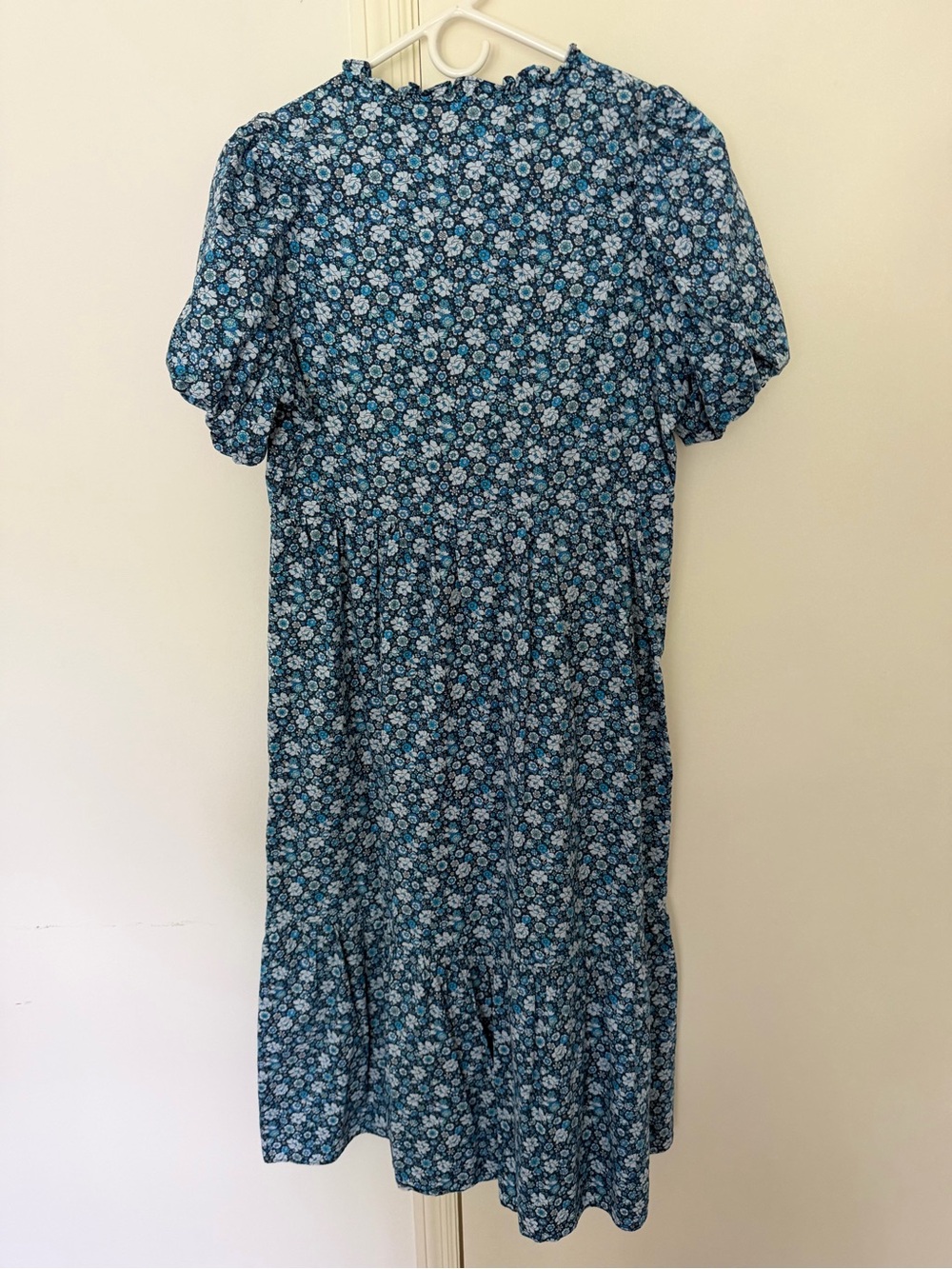 Tuckernuck Blue Floral Midi Dress - Picture 4 of 4